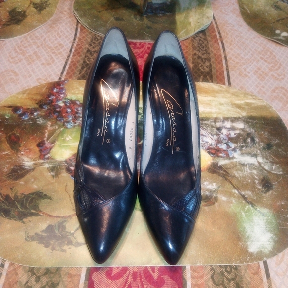 SIZE 8 S CARESSA HIGH HEELS - Picture 2 of 10